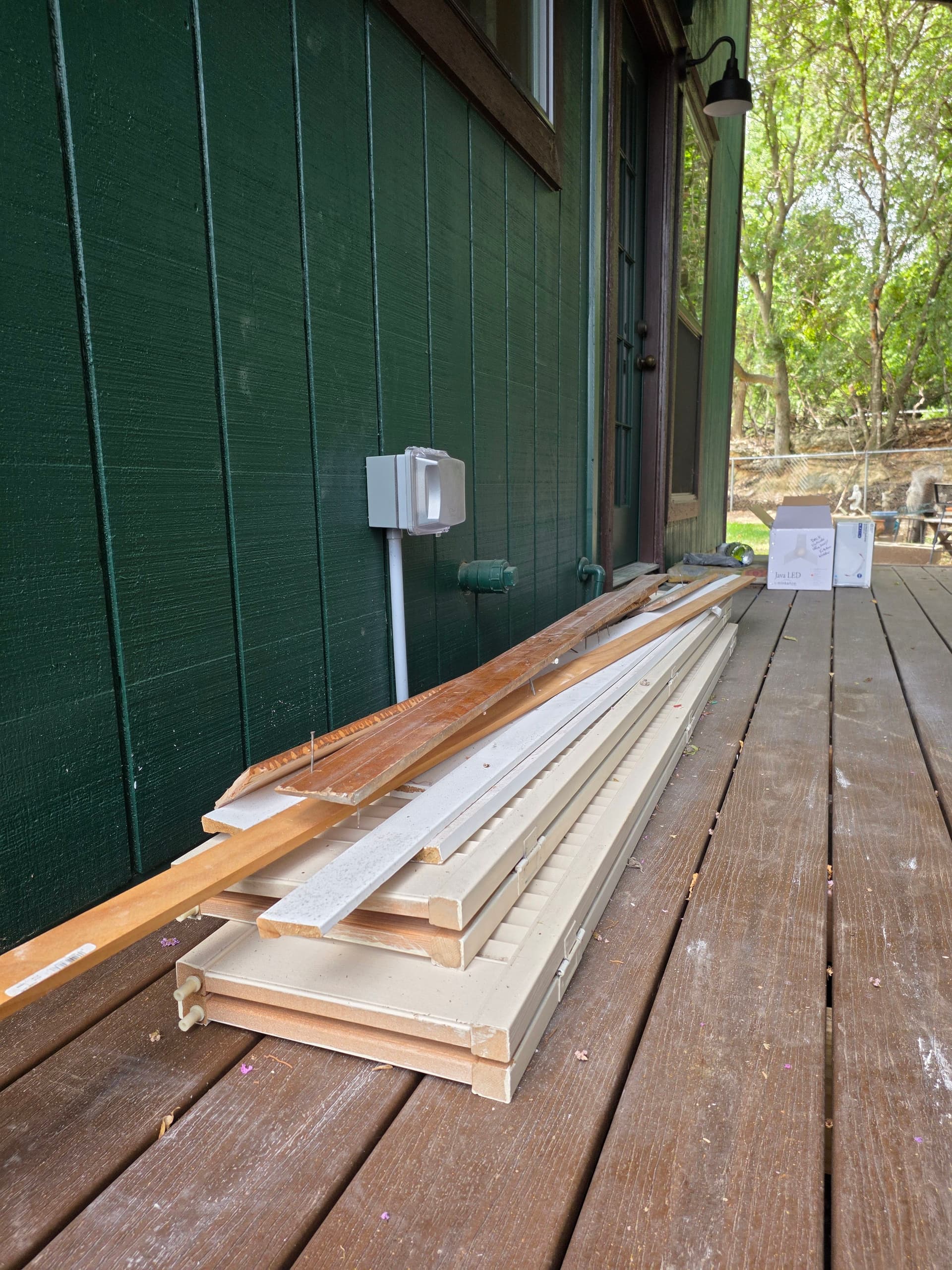 Gallery photos for Deck Outlet Upgrade Done Right - No Cords, No Compromises: Image #1